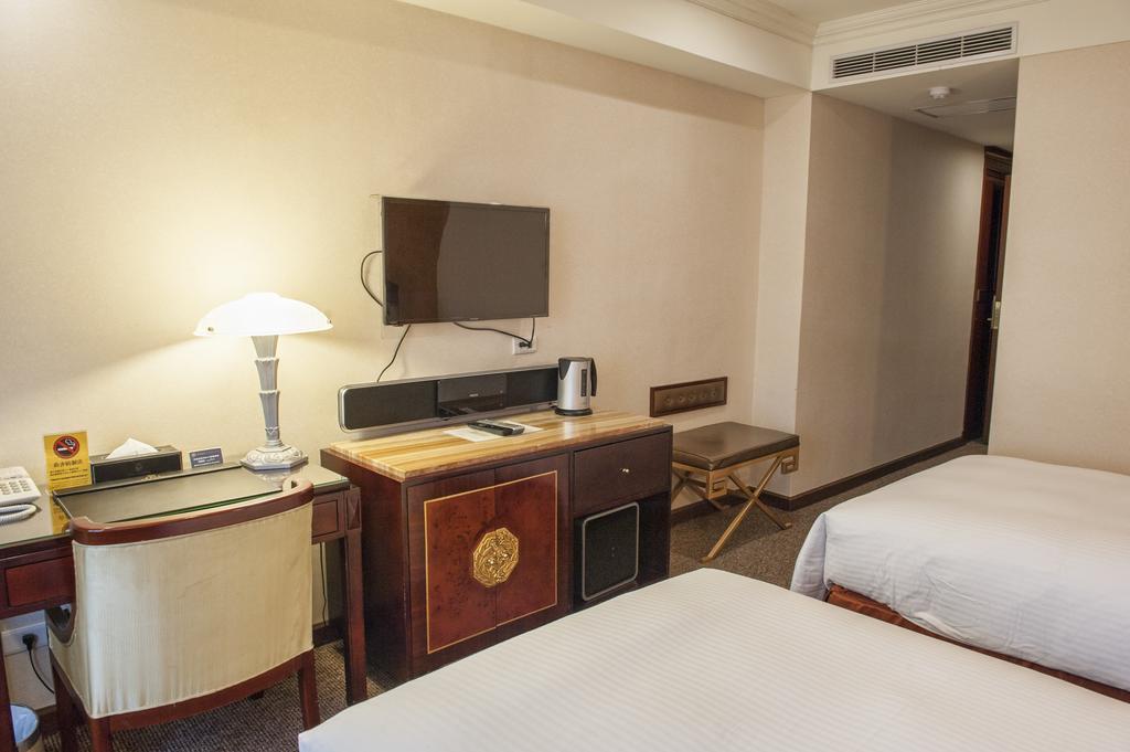 Royal Palace Hotel Taipei Room photo